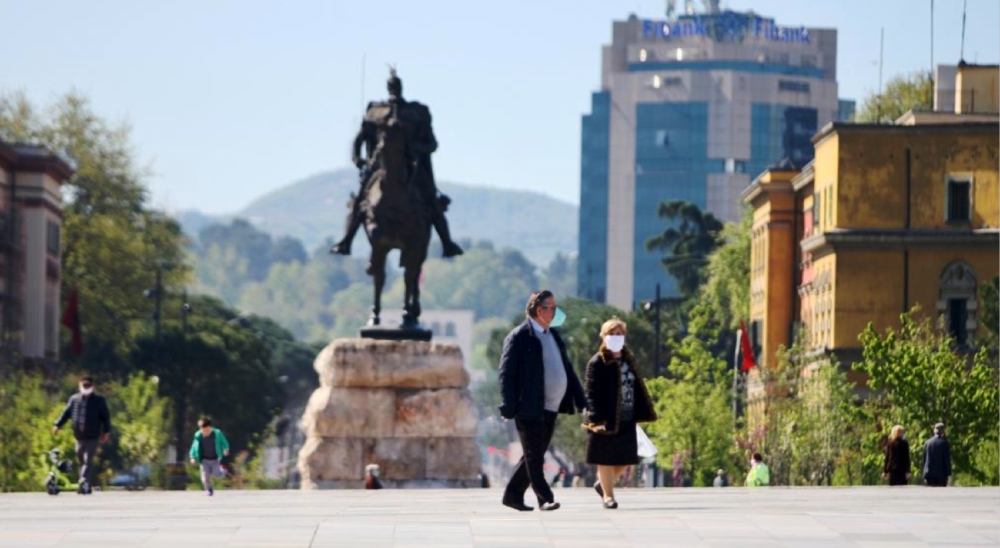 Nis sot shperndarja e bonusit 8 mije leke per pensionistet